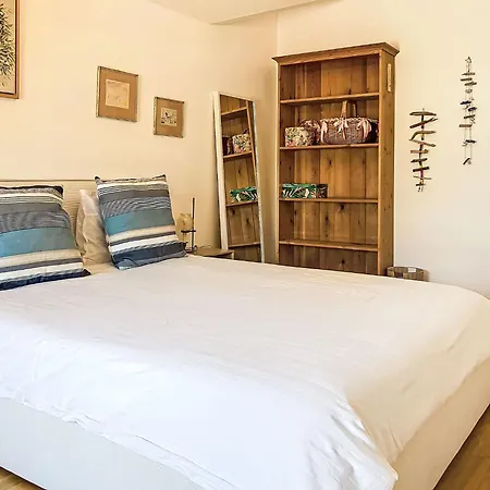 Les Perles Du By Interhome