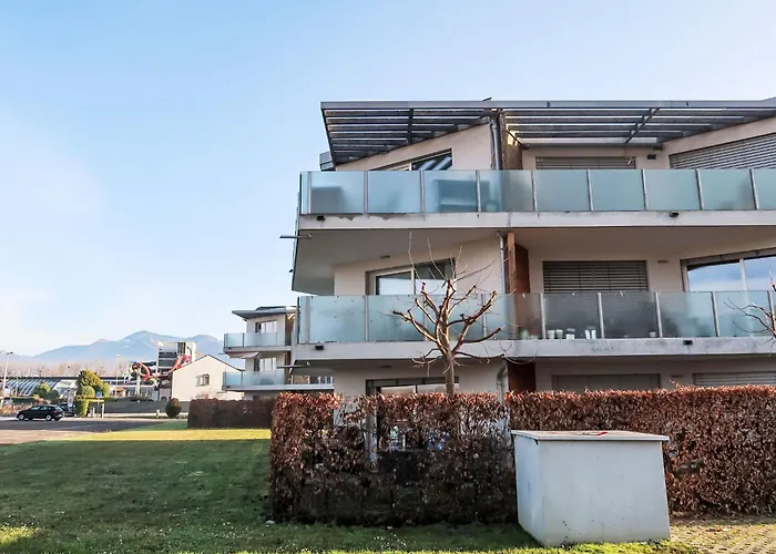 公寓 Les Perles Du By Interhome *